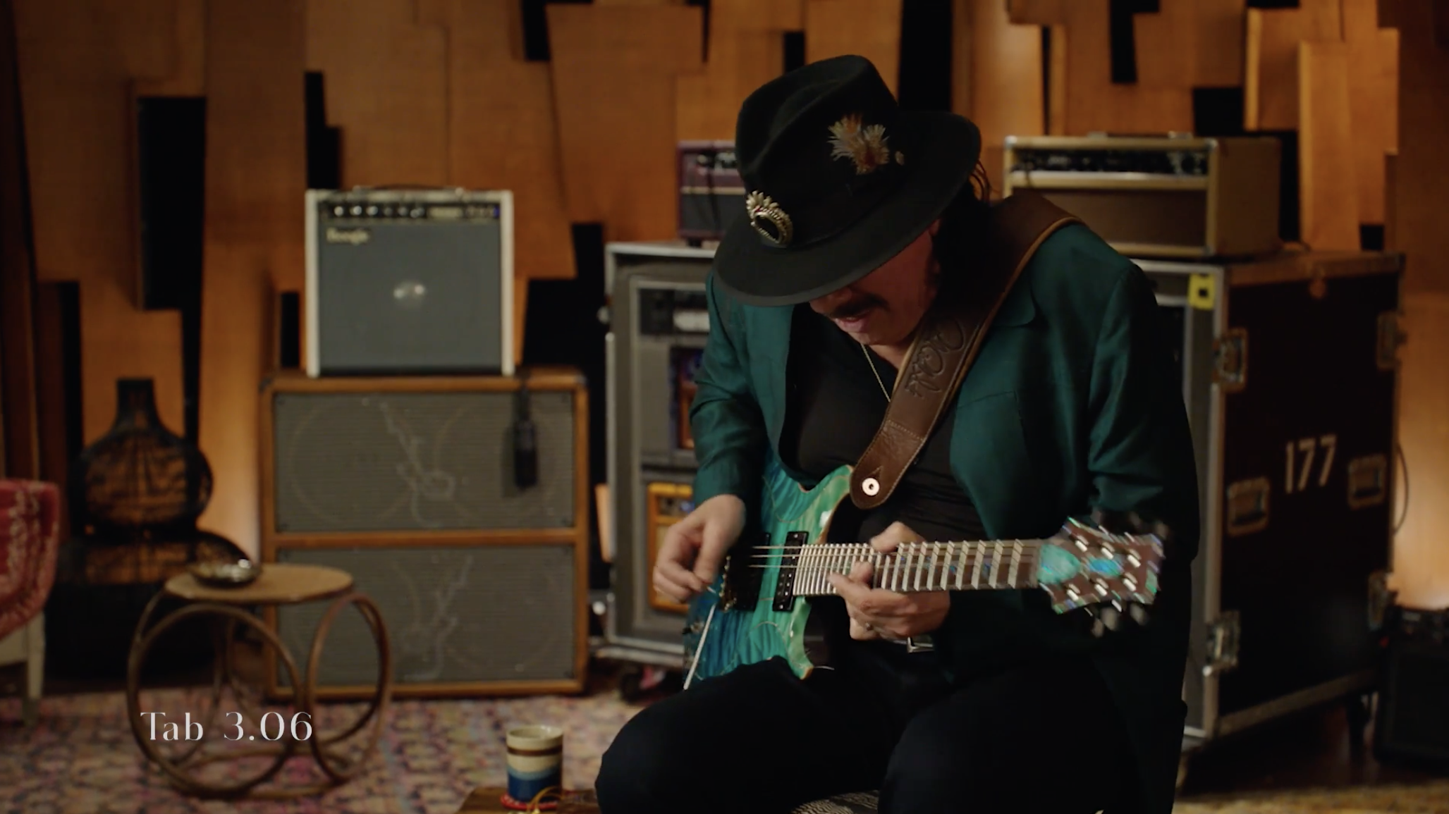Carlos Santana Teaches The Art and Soul of Guitar 